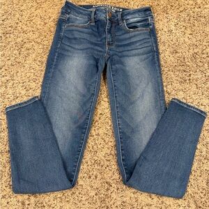 American Eagle Outfitters Women's Dark Blue Skinny Jeans
